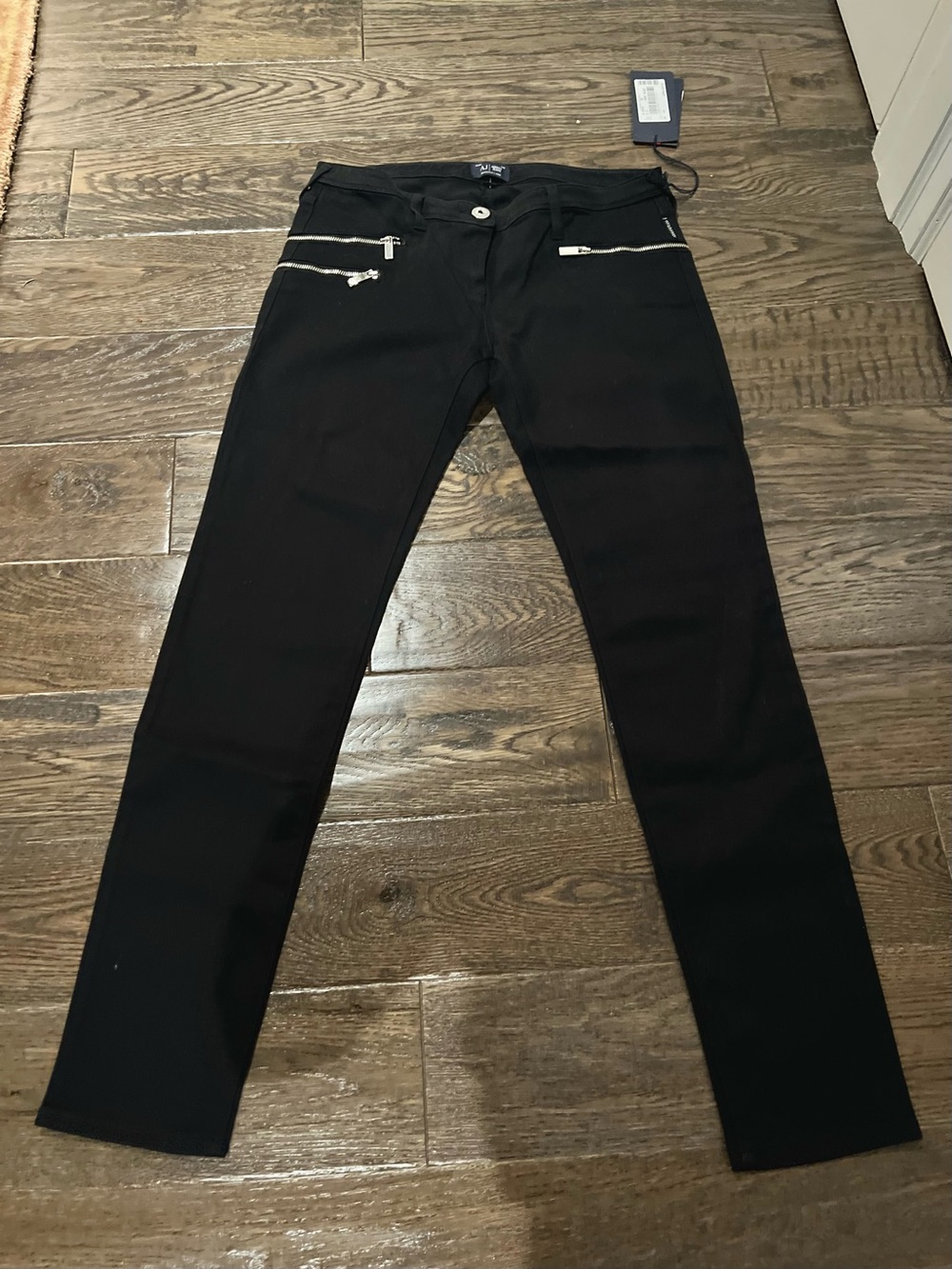 NWT Armani Jeans Black Skinny Zip-Pocket Jeans